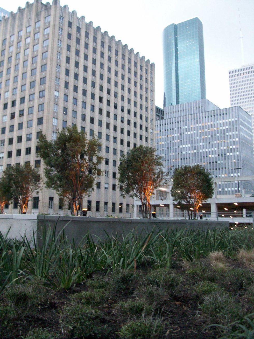 News_Ralph_Hines building_exterior_BG Group Place_skyscraper