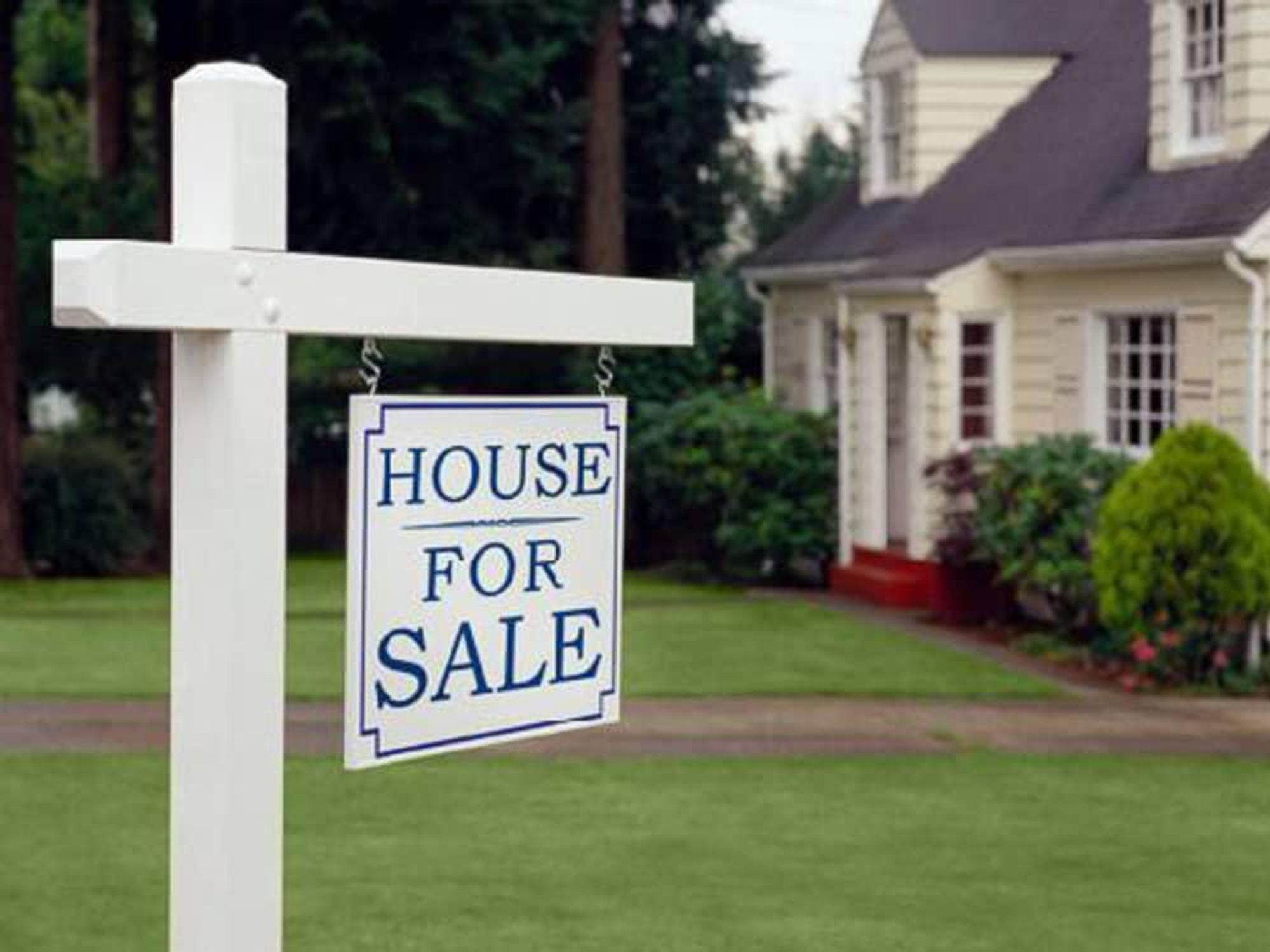 News_Real estate_house for sale_post_sign_placeholder