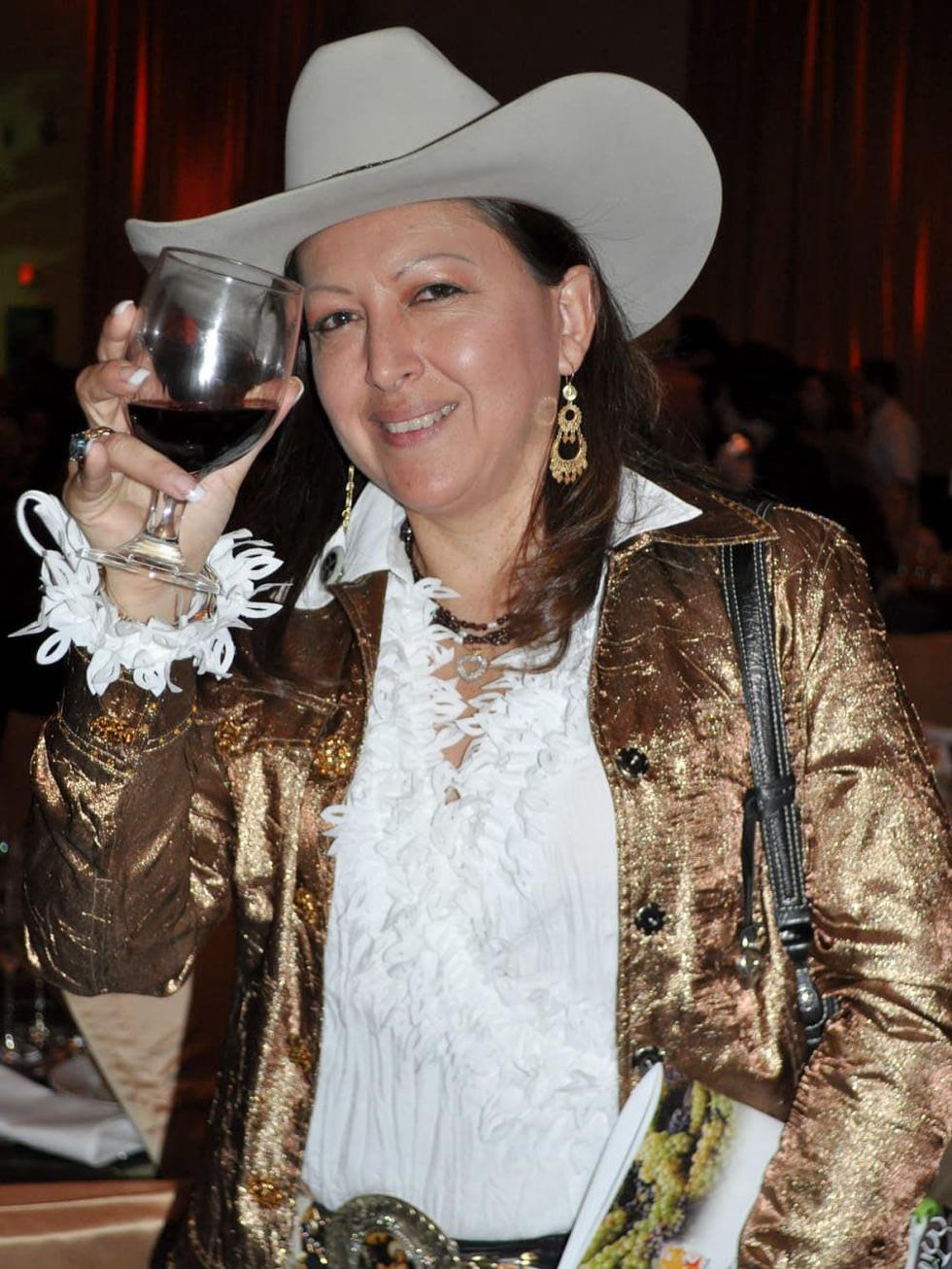 News_Rodeo Wine Auction_March 2010_Gigi Wark