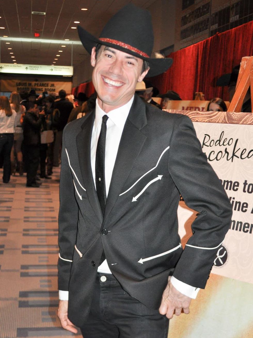 News_Rodeo Wine Auction_March 2010_Milton Townsend