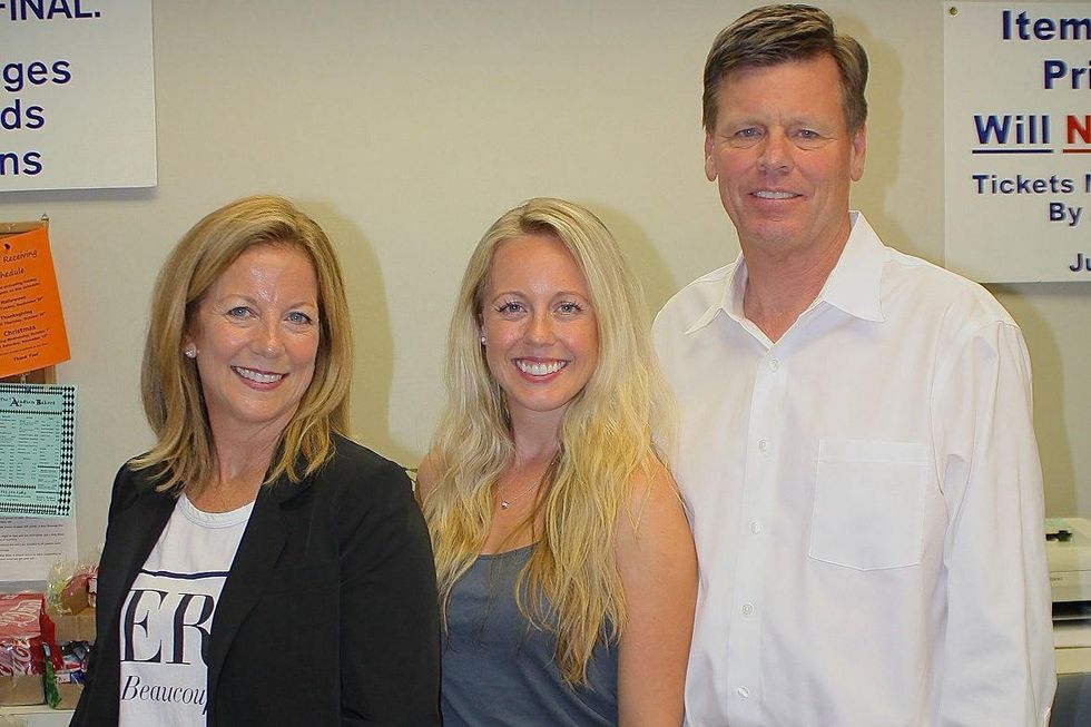 News, Shelby, Blue Bird Circle endowed chair, October 2014, Dodi Willingham, Catherine Willingham, Mark Willingham