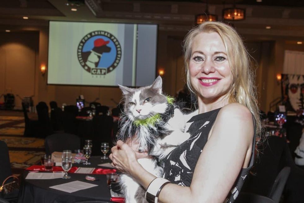 News, Shelby, Citizens for Animal Protection Paint Jam, June 2015, Natalie Blachuta with Snickers