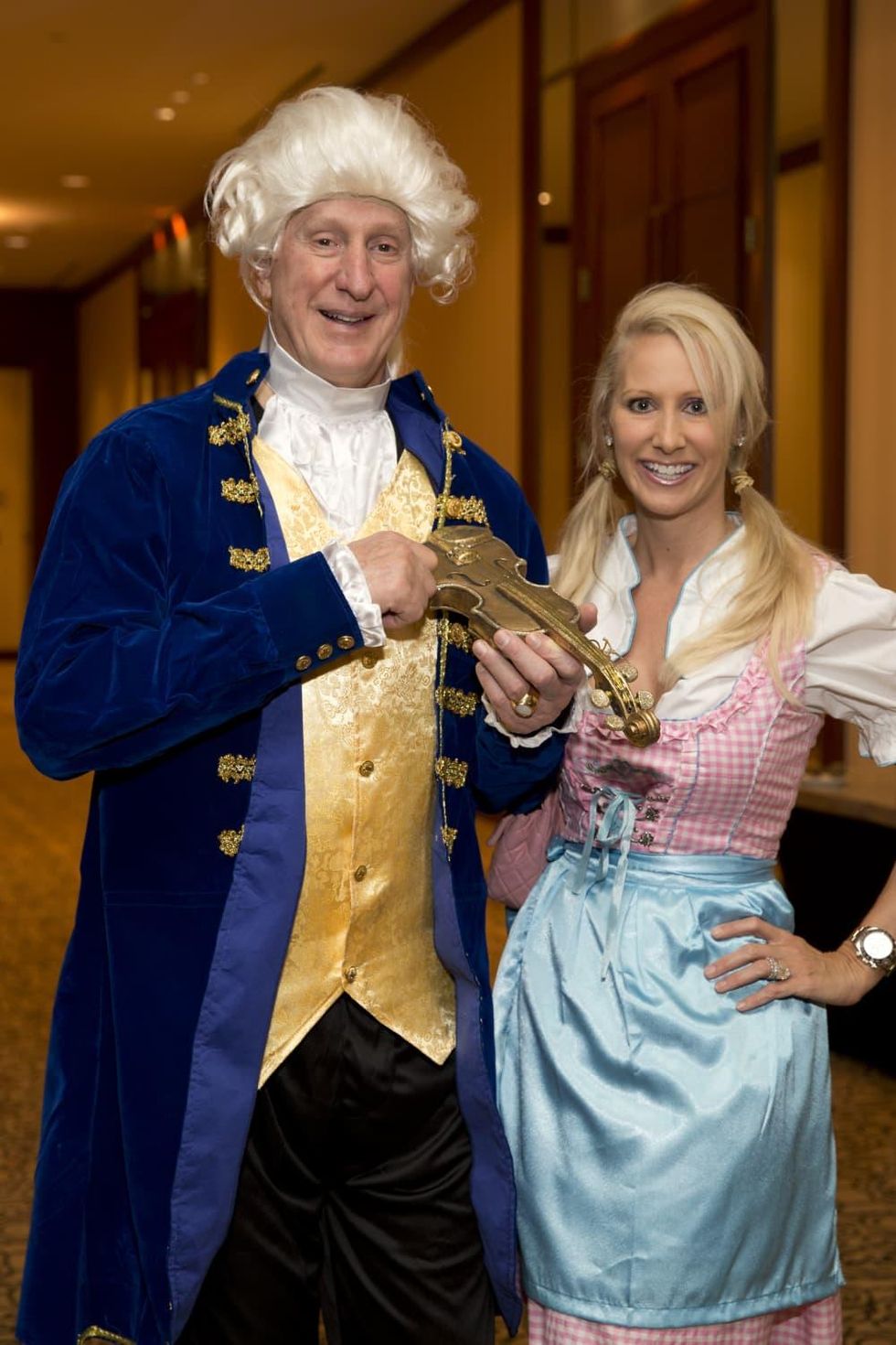 News, Shelby, Easter Seals The Bash, Oct. 2015, Tracy Krohn, Laurie Krohn