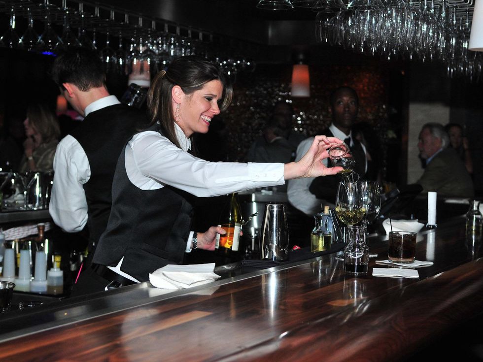 News_Shelby_Eddie V's_bartendar