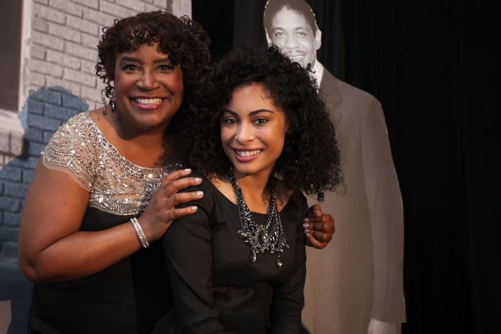 News, Shelby, Ensemble Theatre gala, Aug. 2015, Eileen Morris, Katlynn Smone