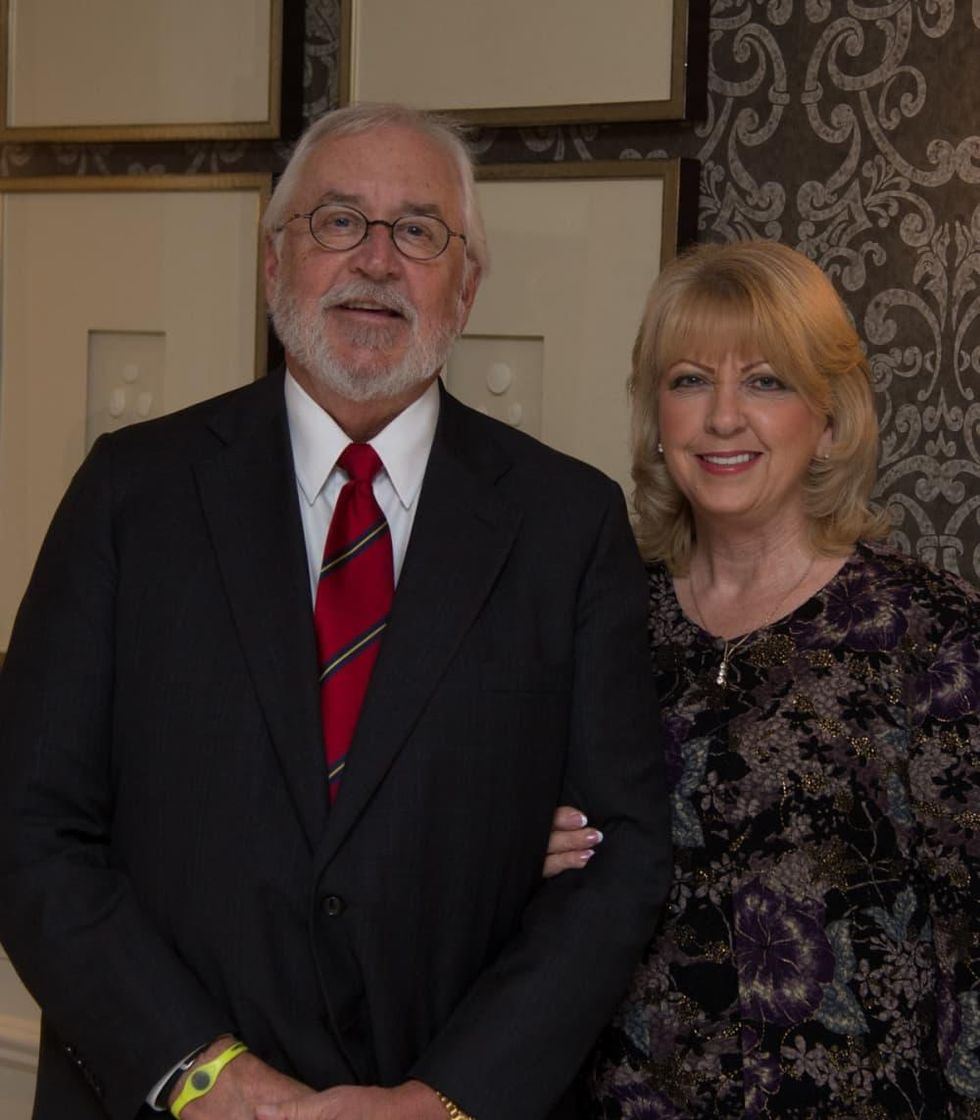 News, Shelby, Houston Bar Harvest Party, Nov. 2015,Stewart Gagnon, Lynn Gagnon