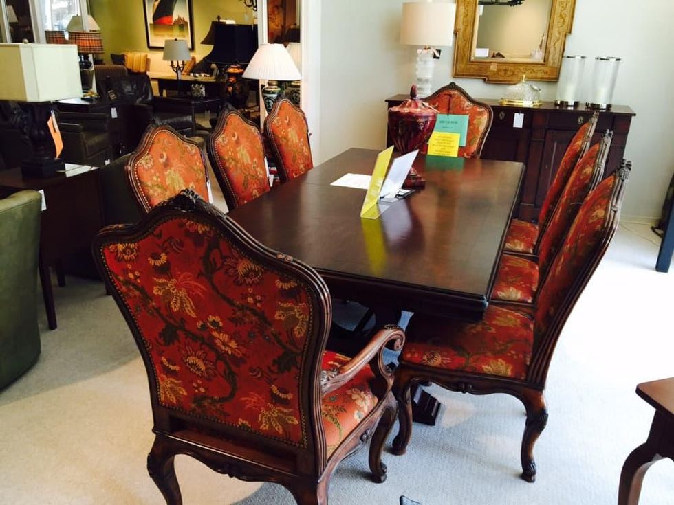 News, Shelby, Houston Design Center, sample sale, Aug. 2015