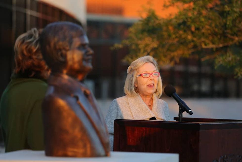 News, Shelby, John Eddie Williams Statue event, Nov. 2015, Sharon Connally Ammann
