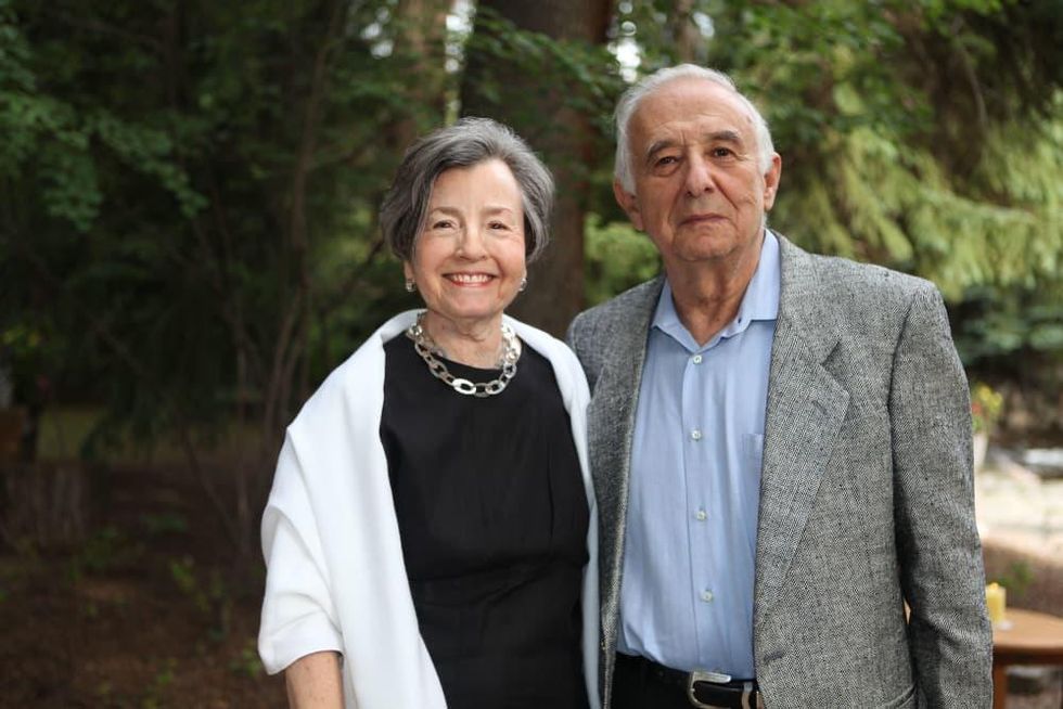 News, Shelby, M.D.Anderson in Aspen, July 2015, Cookie and Saloman Schein