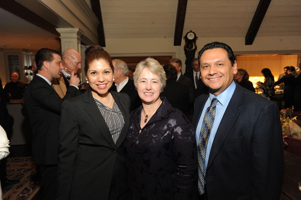News, Shelby, Mayor Parker Award, Feb. 2015 Dr. Melissa Gonzalez, Mayor Annise Parker, Ed Gonzalez