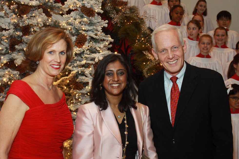 News_Shelby_MD Anderson Santa's Elves_Barbara Aksamit_Dr. Joya Chandra_Steve Roddy