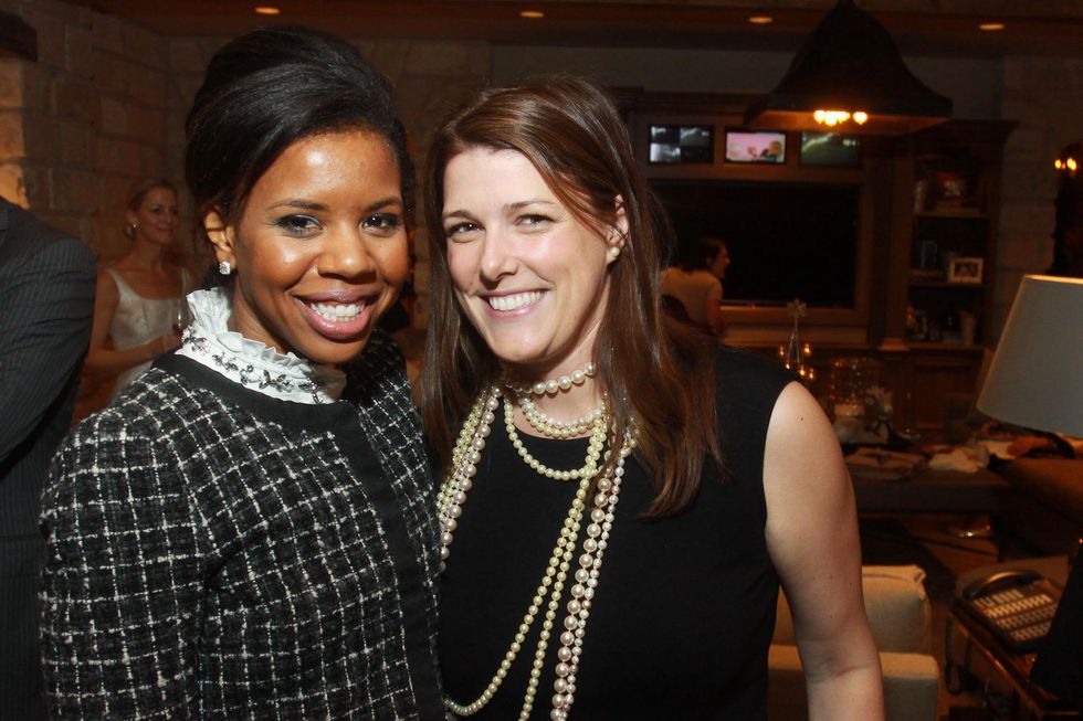 News_Shelby_MD Anderson Santa's Elves_Claire Cormier Thielke_Sarah Bracewell