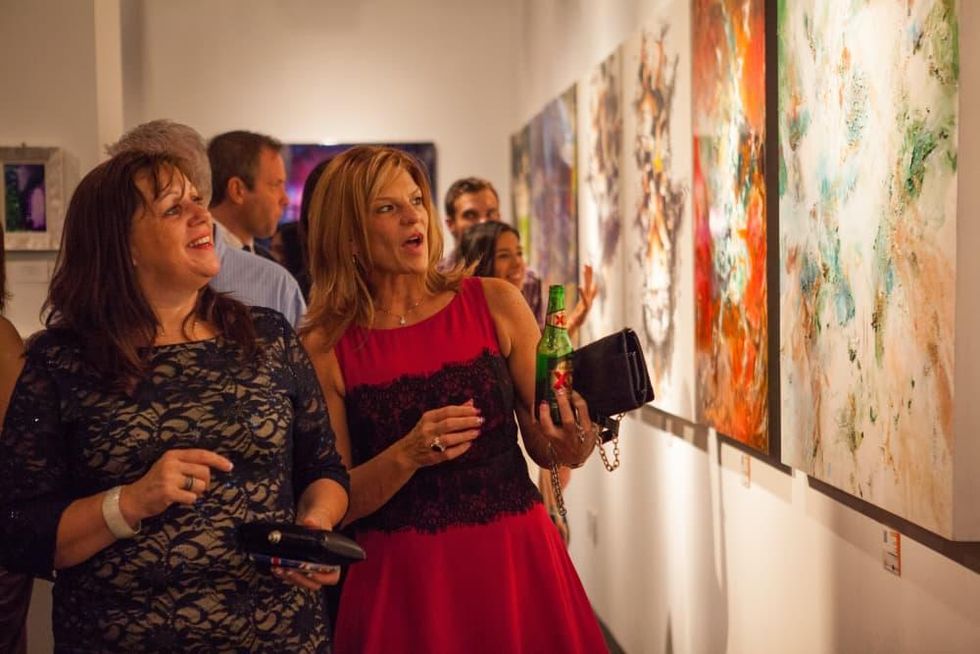 News, Shelby, Muir Gallery mural part, July 2015, mural fans