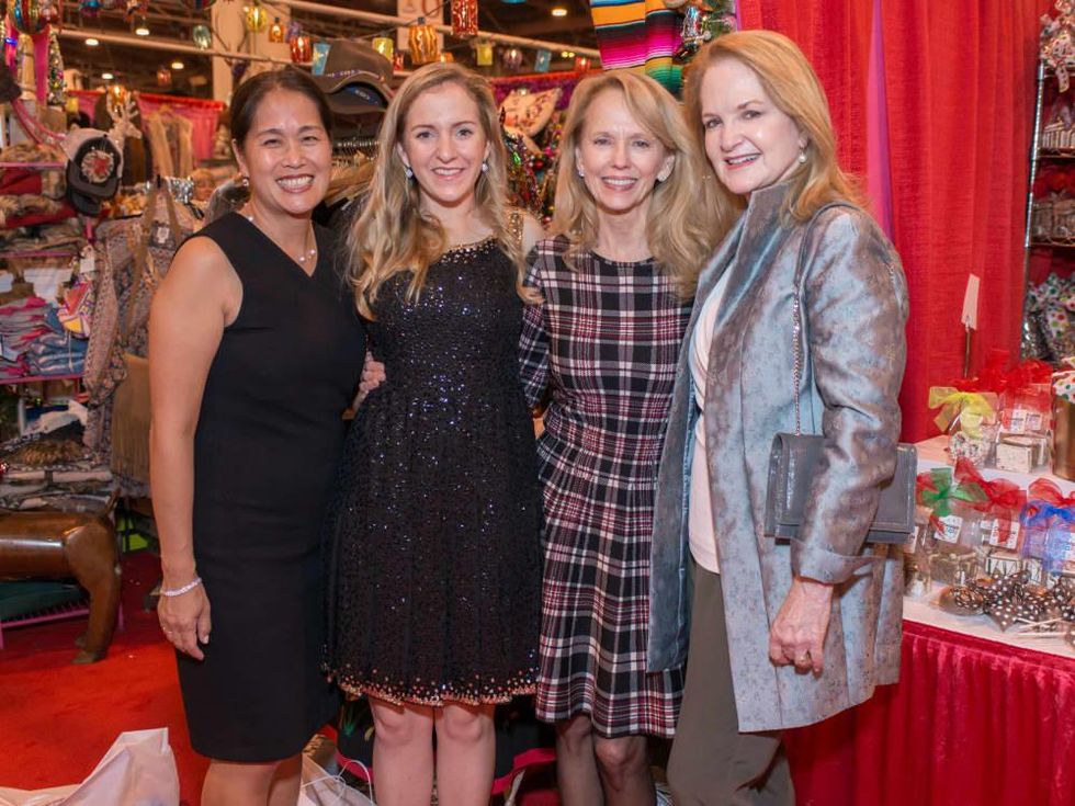 News, Shelby, Nutcracker Market, Nov. 2015, Grace Kim, Kelly Krohn, Susan Sarofim, Sandy Barrett