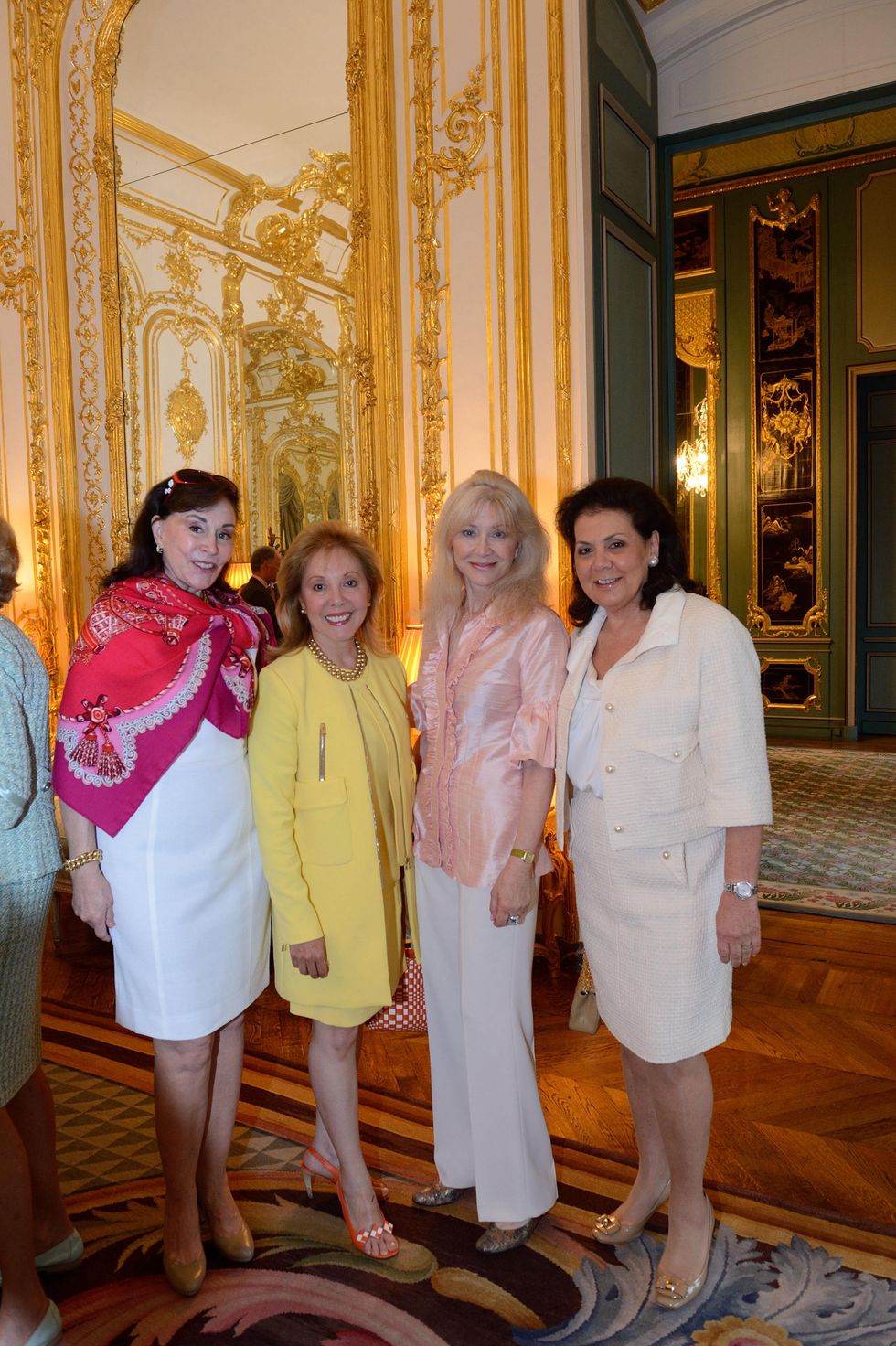 News, Shelby, paris, Anna Dean, Linda Barrett, Astrid Van Dyke, Paolo Schulhof, July 2014