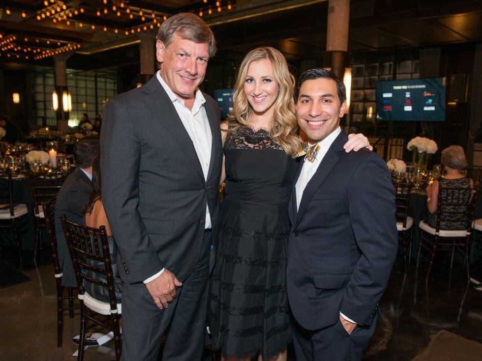 News, Shelby, Pet Set Gala, Sept. 2015, Neal Hamil, Sarah & Aaron Solis