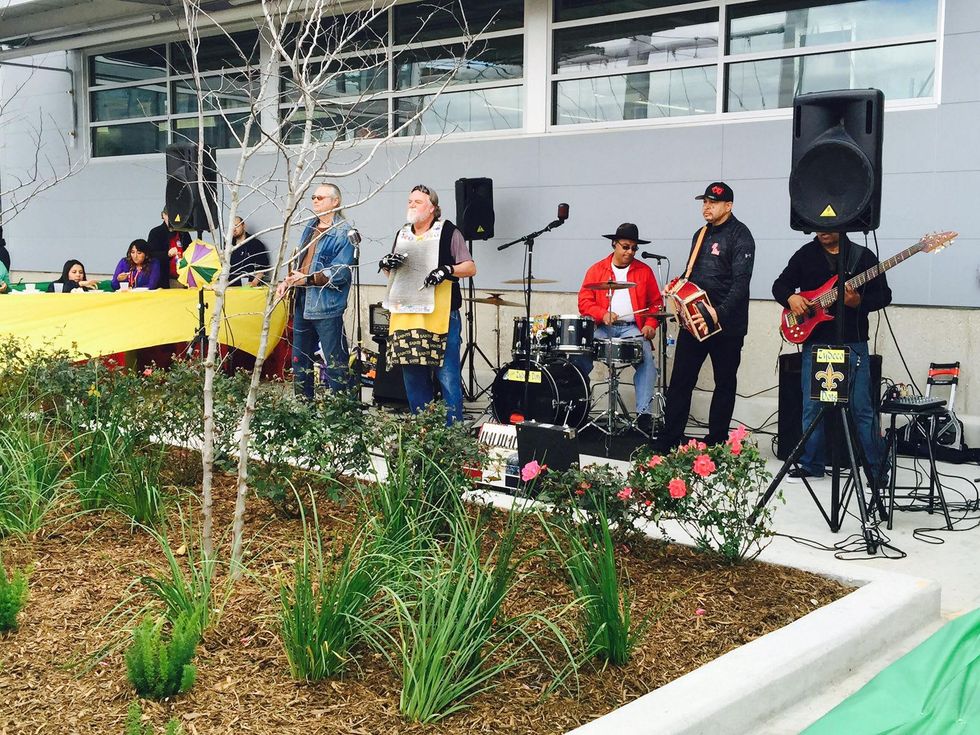 News, Shelby, Tanglewood H-E-B, Feb. 2015, Zydeco Dots peform