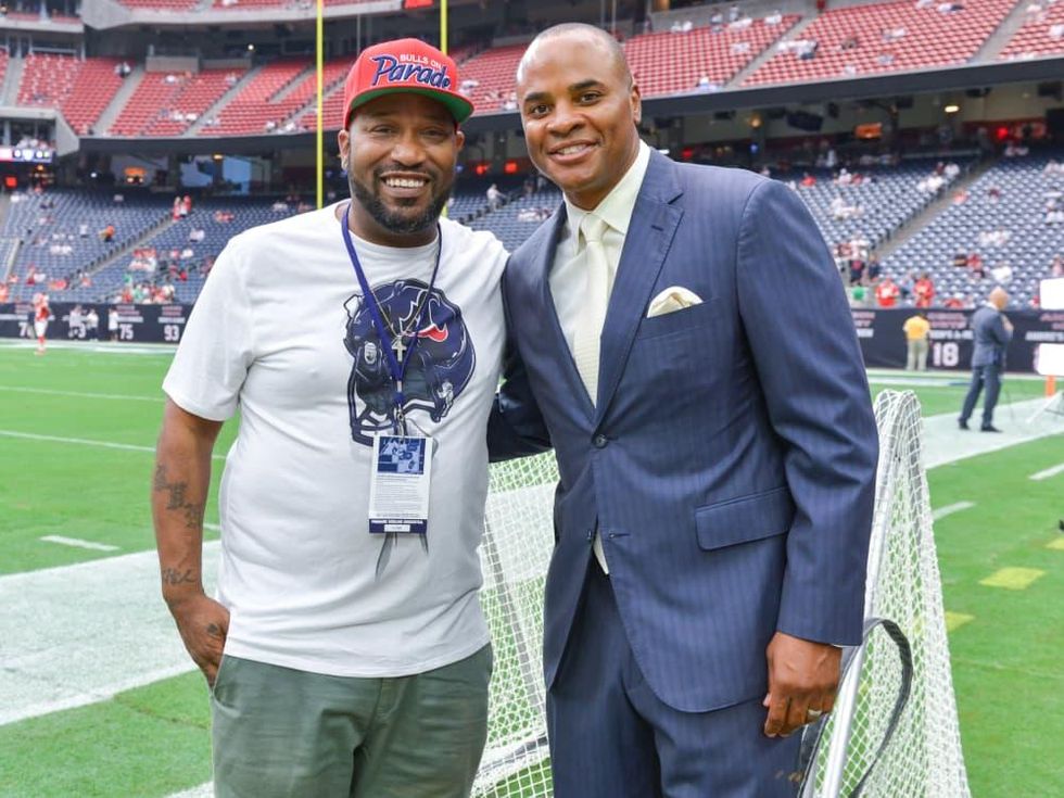 News, Shelby, Texans Owners suite, Sept. 2015, Bun B, Rick Smith