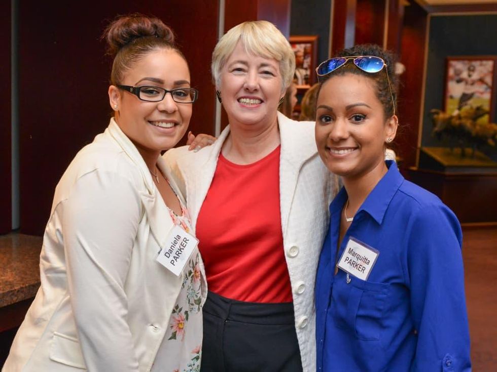 News, Shelby, Texans Owners suite, Sept. 2015, Daniela Parker, Annise Parker, Marquitta Parker