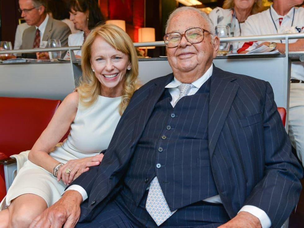 News, Shelby, Texans Owners suite, Sept. 2015, Susan Sarofim, Fayez Sarofim