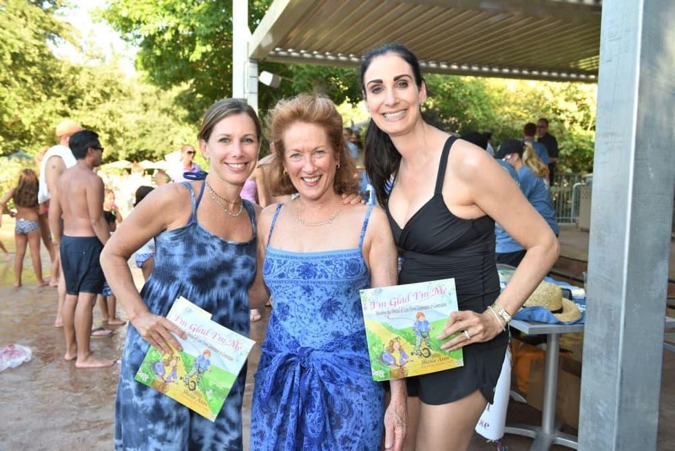 News, Shelby, Thread Alliance, Blue Moon Party, July 2015, Leslie Lerner, Sheila Aron , Stephanie Aron Weiss
