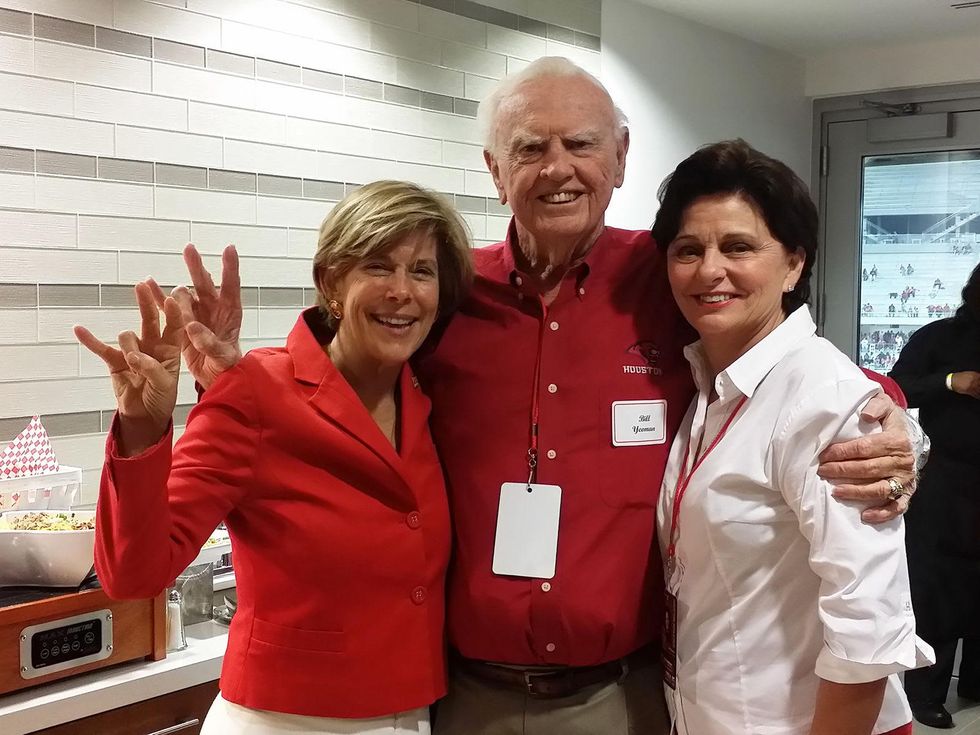 News, Shelby, UH Stadium Suite Life, Sept. 2014, Carroll Ray, Bill Yeoman, Beth Madison