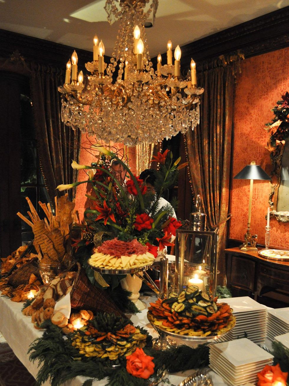 News_table setting_table decorations_holiday decorations