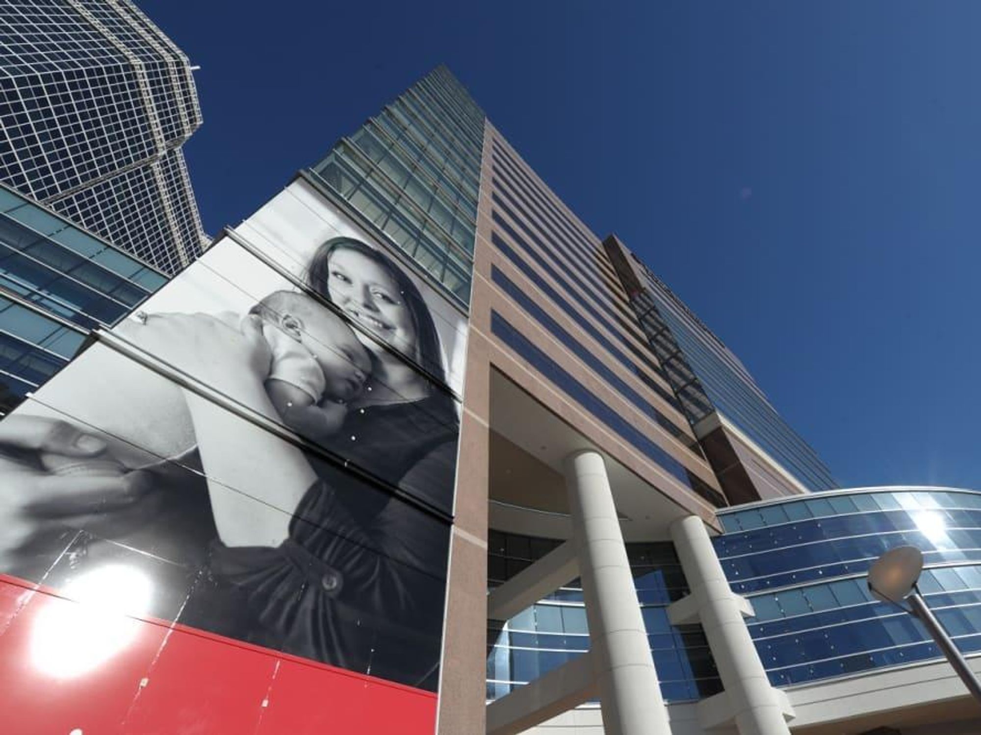 News_Texas Children's Hospital Pavilion for Women_exterior_March 2012