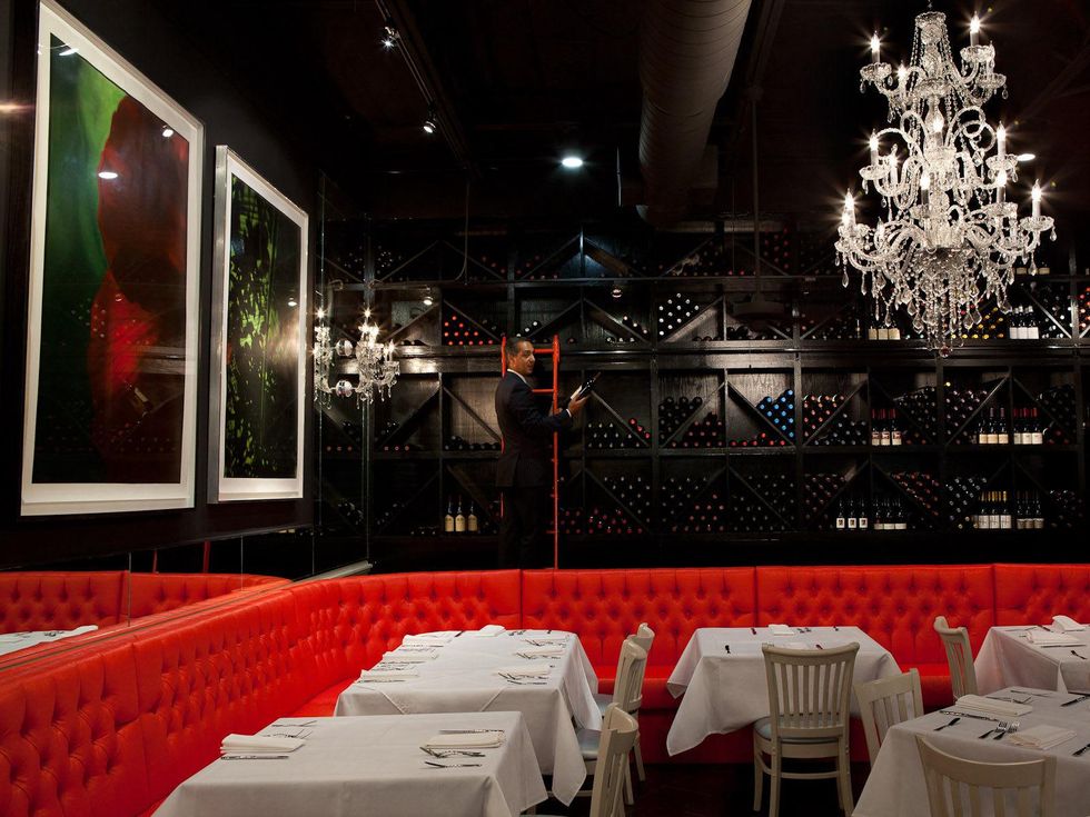 News_The Bird & The Bear_dining room