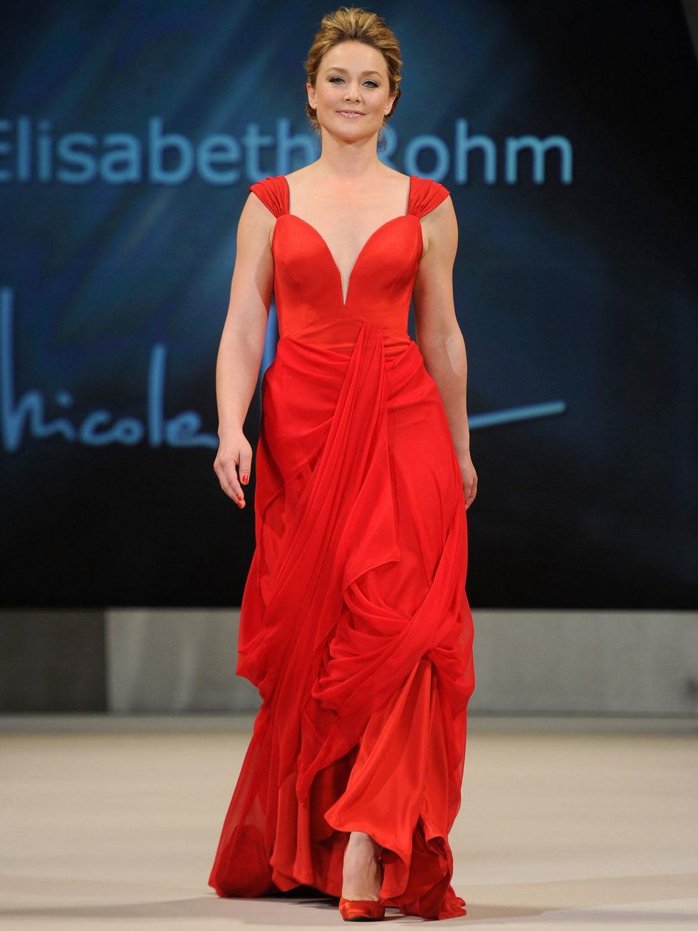 News_The Heart Truth Red Dress Collection_Fall 2012_Elisabeth Rohm