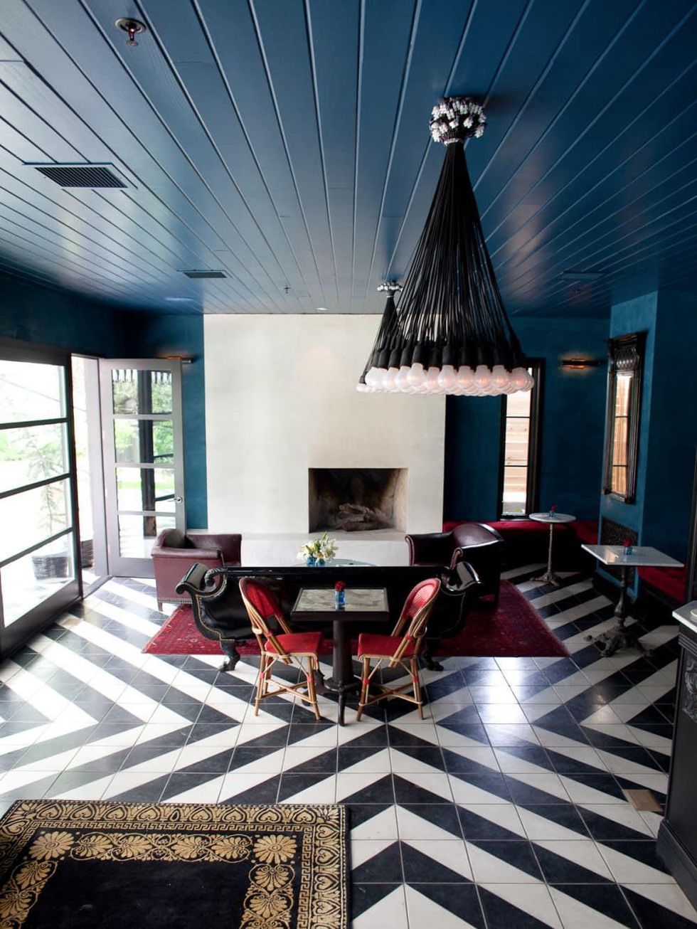 News_Travel_Lonnie Schiller_Hotel Saint Cecilia_lobby