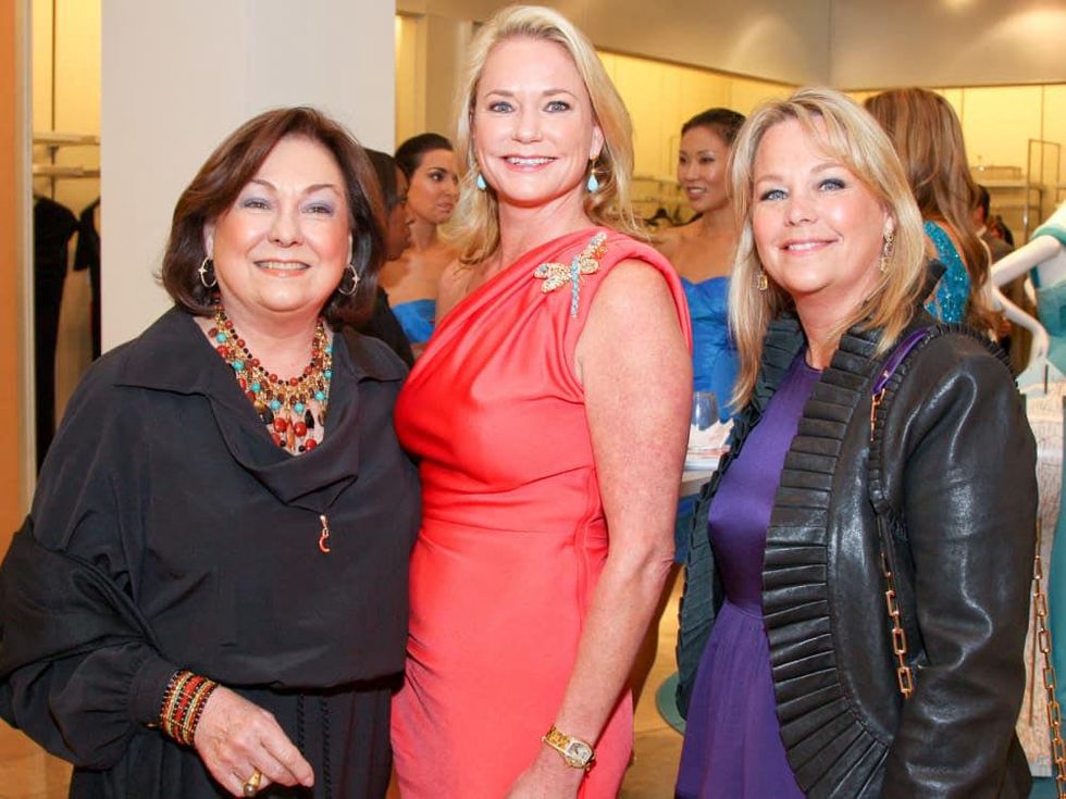 News_UST Fashion Show kick-off_Rose Cullen_Katie Cullen_Kathy McCord