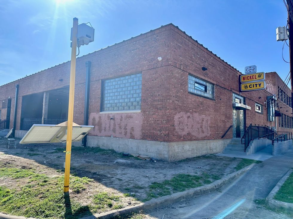 Nickel City exterior