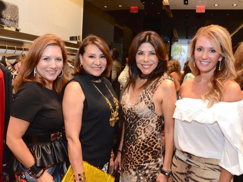 Noche de las Americas kick-off, Aug. 2016, Donae Chramosta, Yvonne Stern. Ericka Bagwell, Cindy Garza