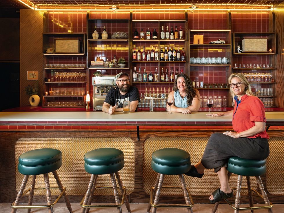 Nonno's Family Pizza Tavern Martin Sara Stayer Gin Braverman