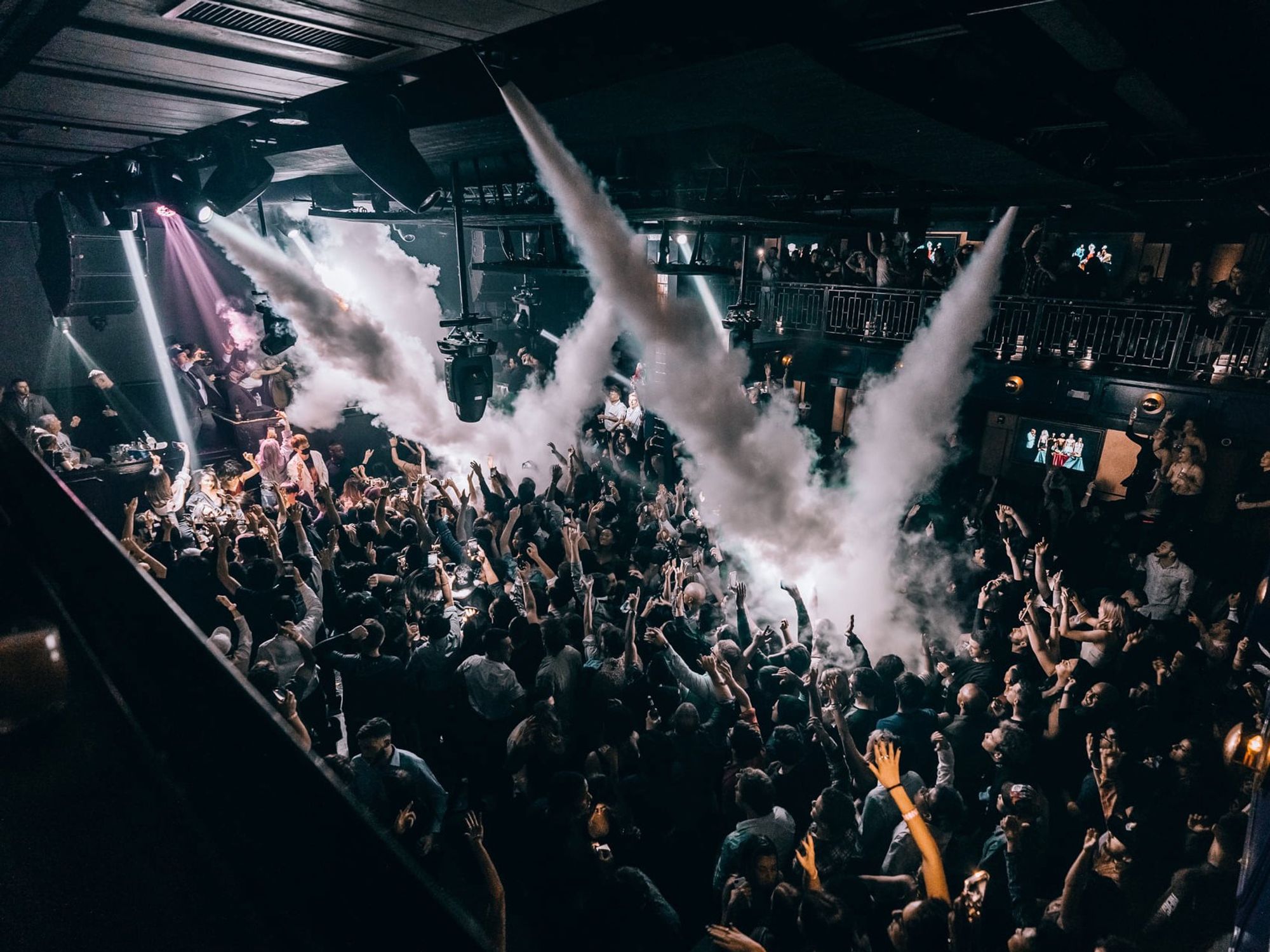 Noto Houston interior