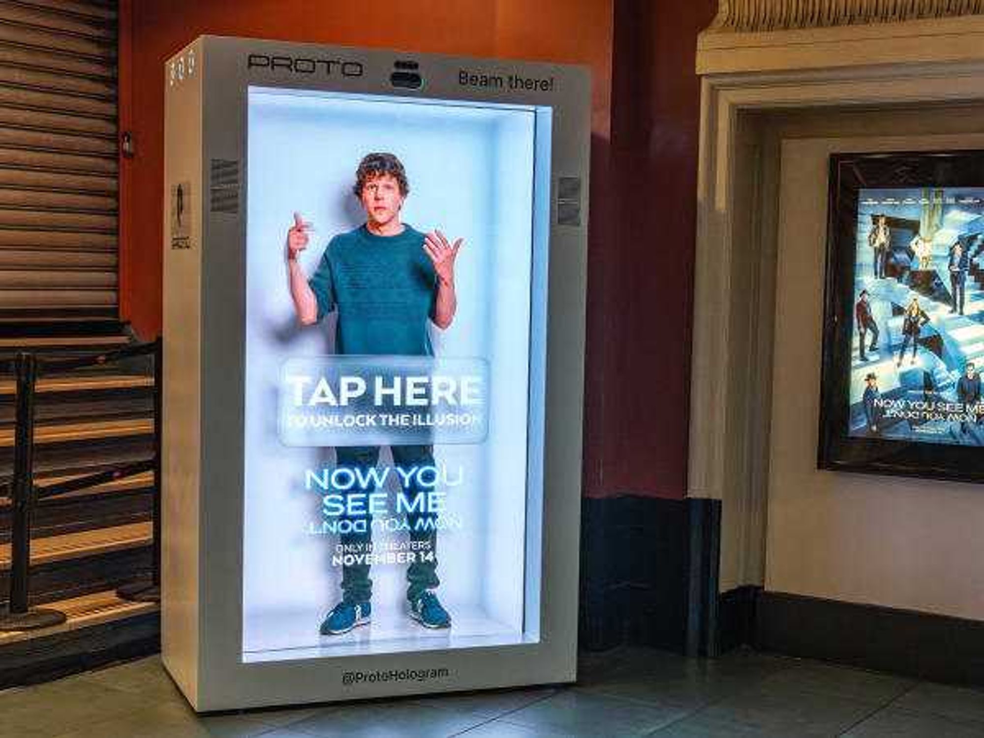 Now You See Me: Now You Don't hologram