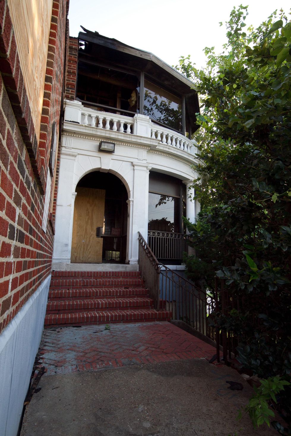 Nurse's quarters Jefferson Davis Hospital Elder Street Artists Lofts