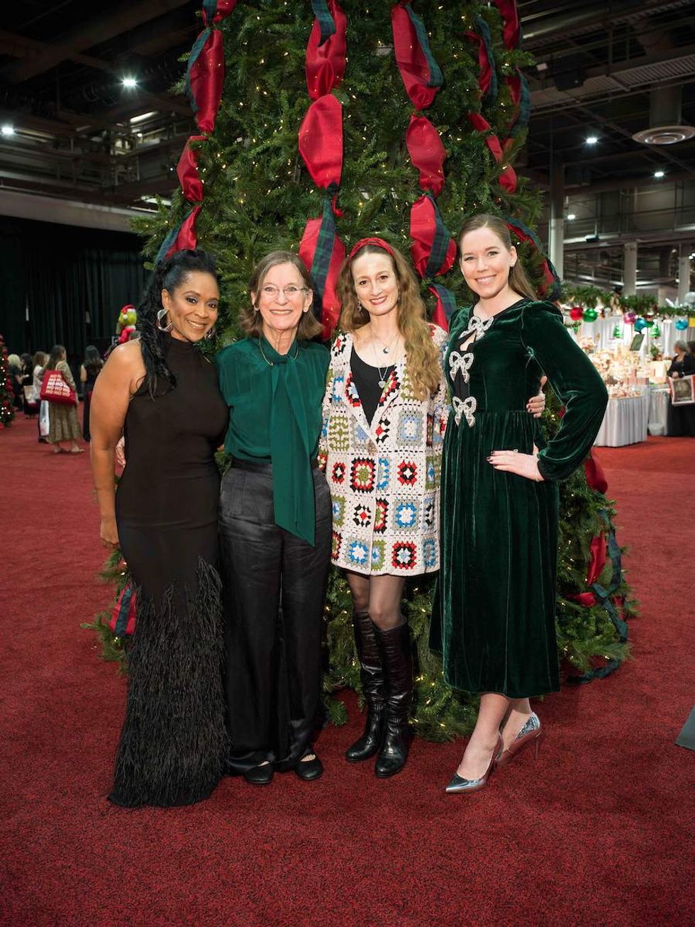 Nutcracker Market preview rings in 1.22M for Houston Ballet