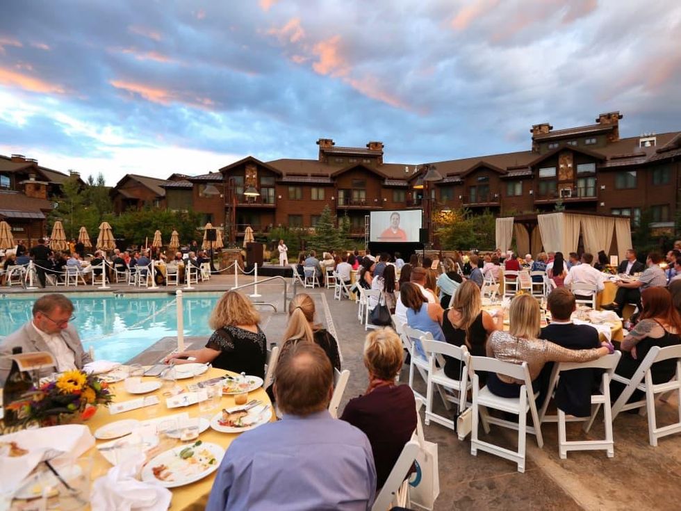 Nuzzles Barking Ball