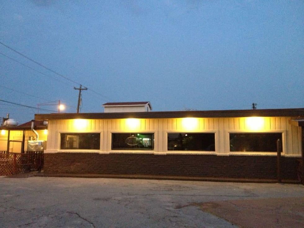 Oak Leaf Smokehouse exterior