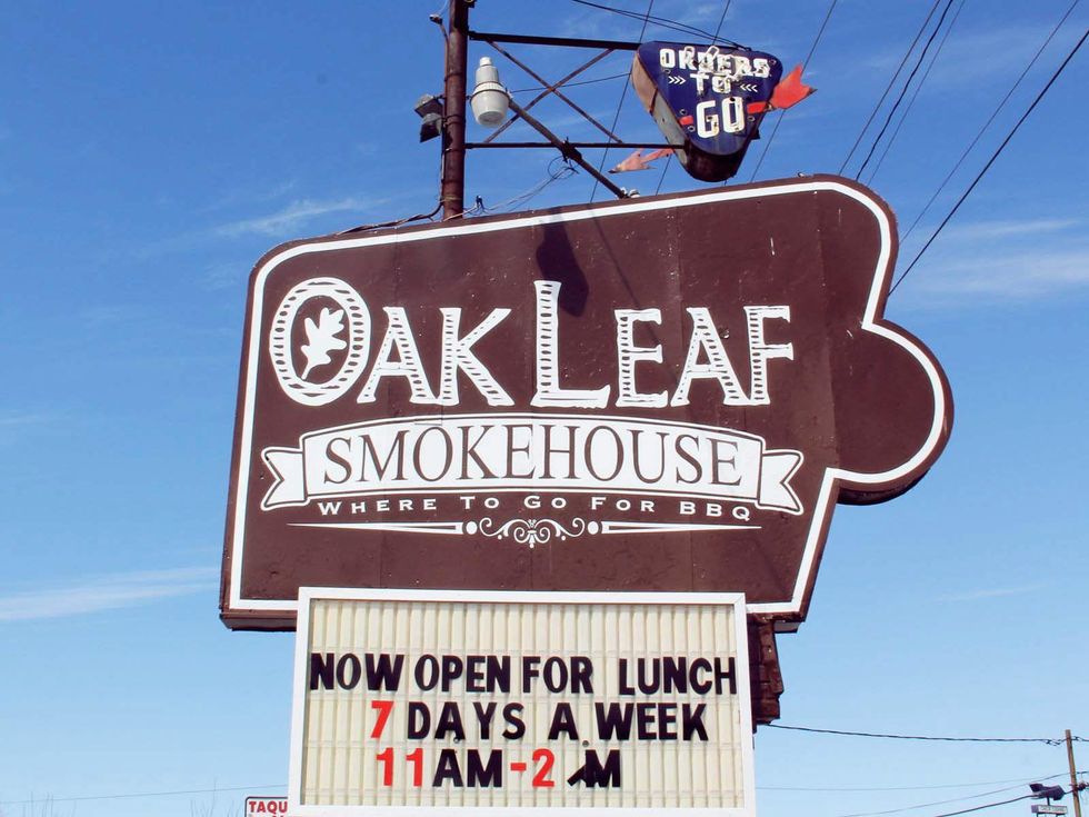 Oak Leaf Smokehouse, February 2013, sign