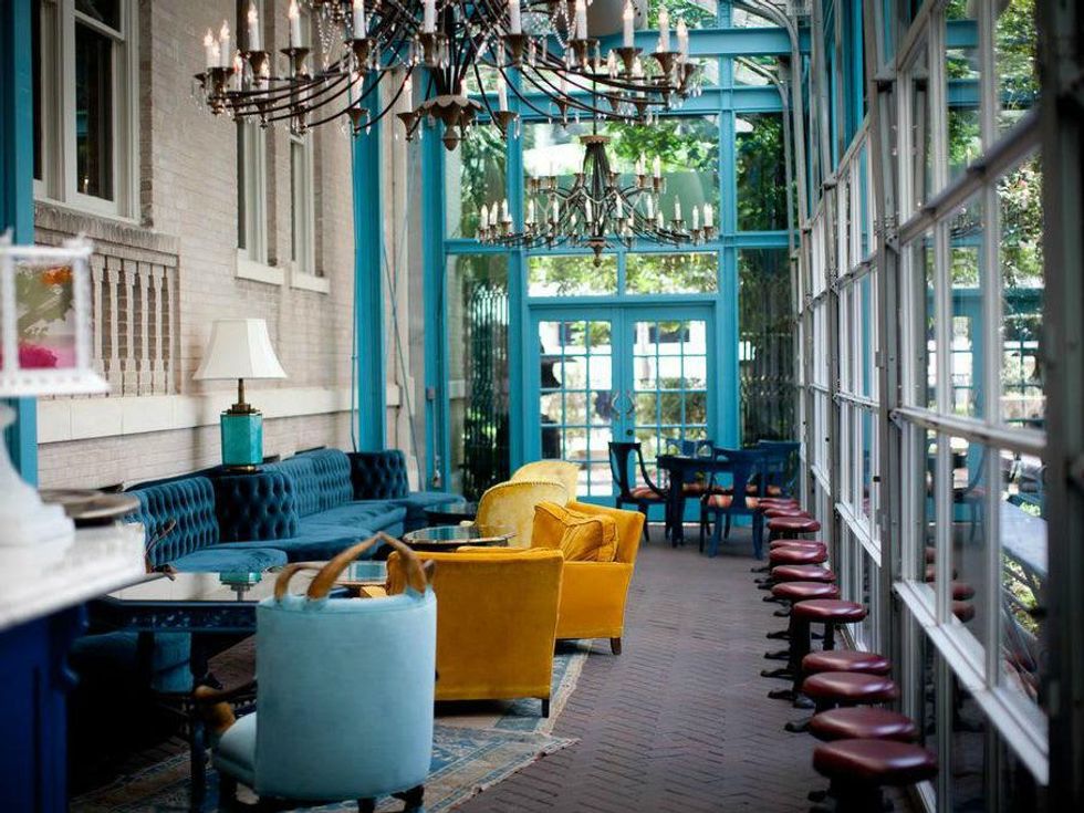 Ocho, Hotel Havana, San Antonio