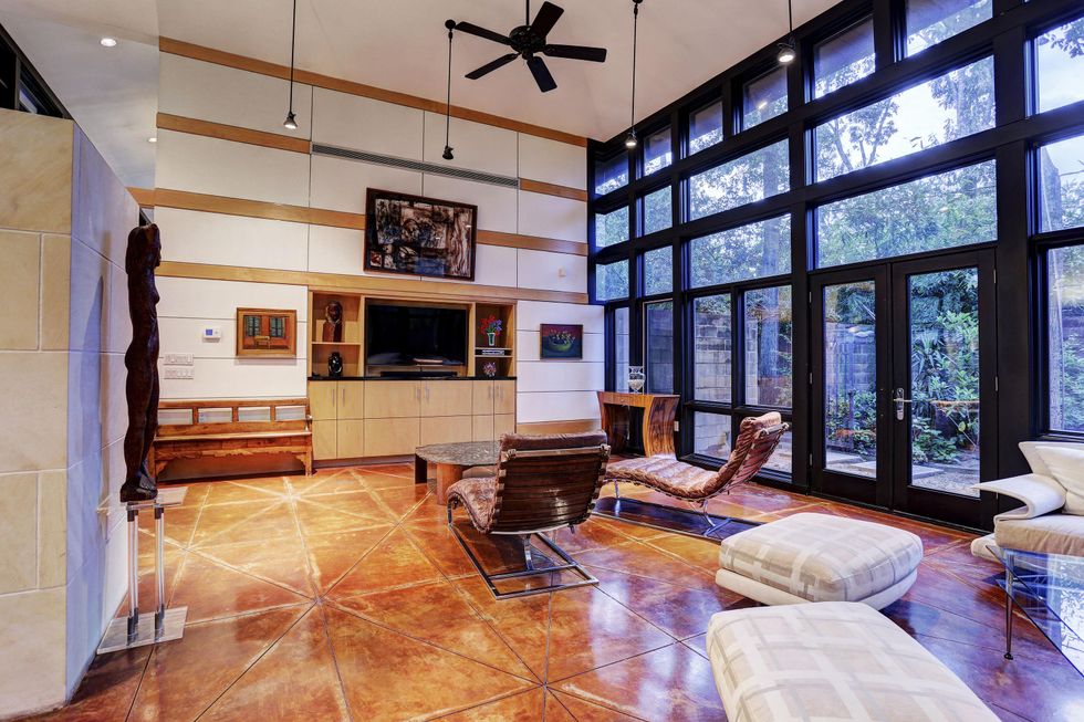 On the Market 12020 Tall Oaks St. Frank Lloyd Wright house July 2014 fam2