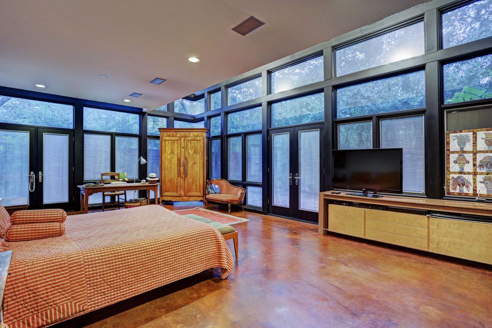 On the Market 12020 Tall Oaks St. Frank Lloyd Wright house July 2014 mbd