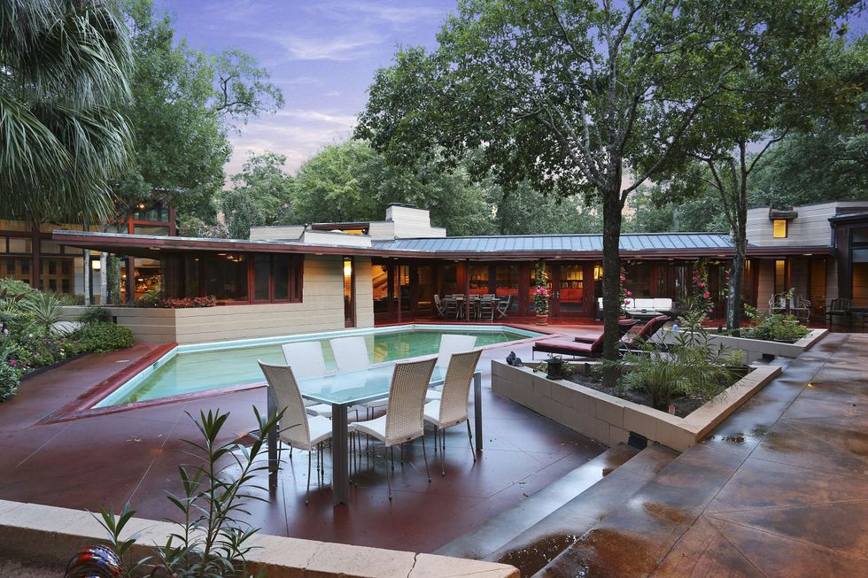 On the Market 12020 Tall Oaks St. Frank Lloyd Wright house July 2014 swimming pool 2