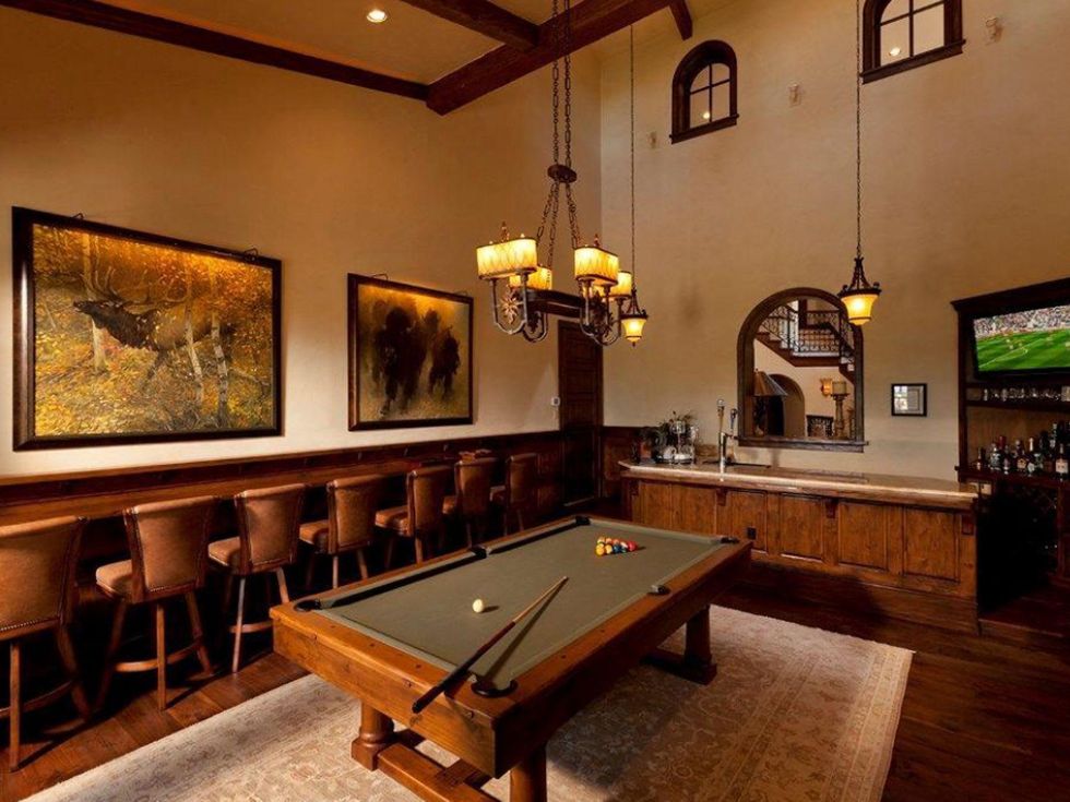 On the Market 15 Grand Regency Circle Enron mansion The Woodlands January 2015 game room