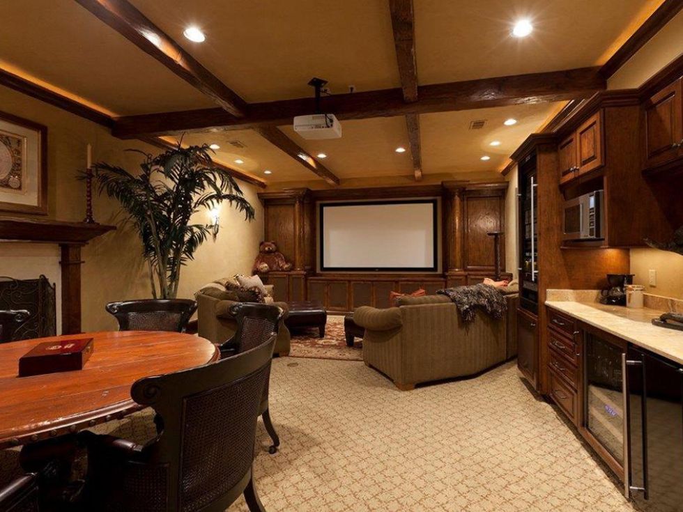 On the Market 15 Grand Regency Circle Enron mansion The Woodlands January 2015 media room