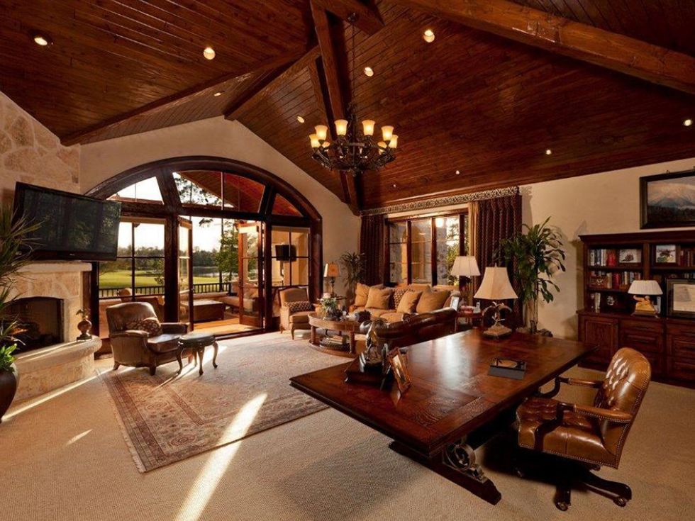 On the Market 15 Grand Regency Circle Enron mansion The Woodlands January 2015 office