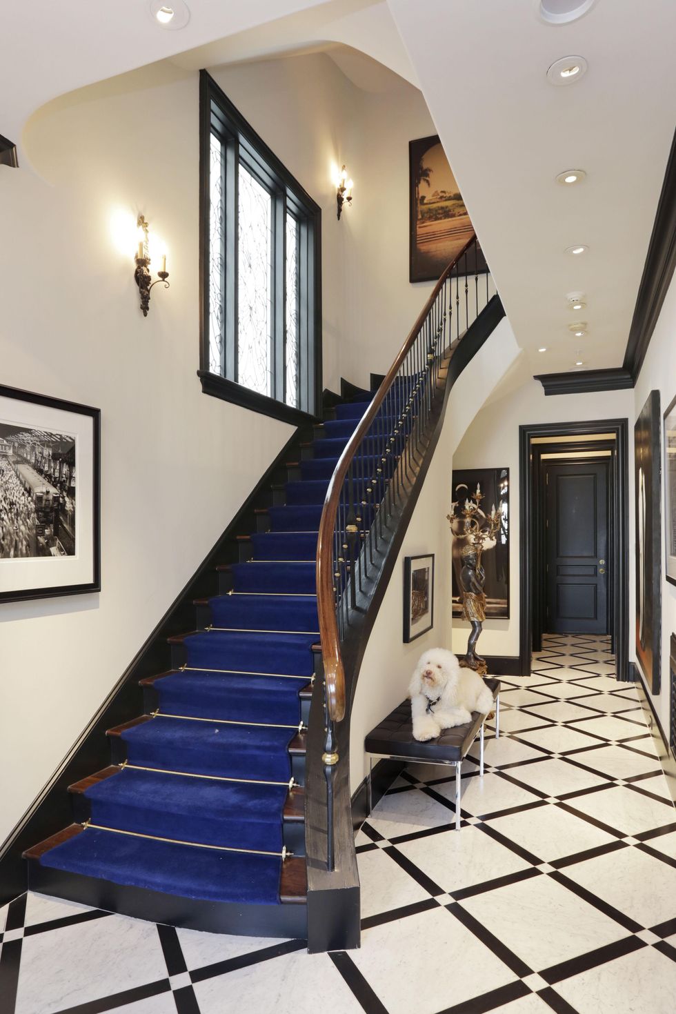 On the Market 1729 Sunset Blvd. October 2014 entry staircase